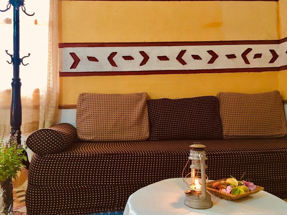 Hotel Panoramique De La Vallee Aït Idaïr エクステリア 写真