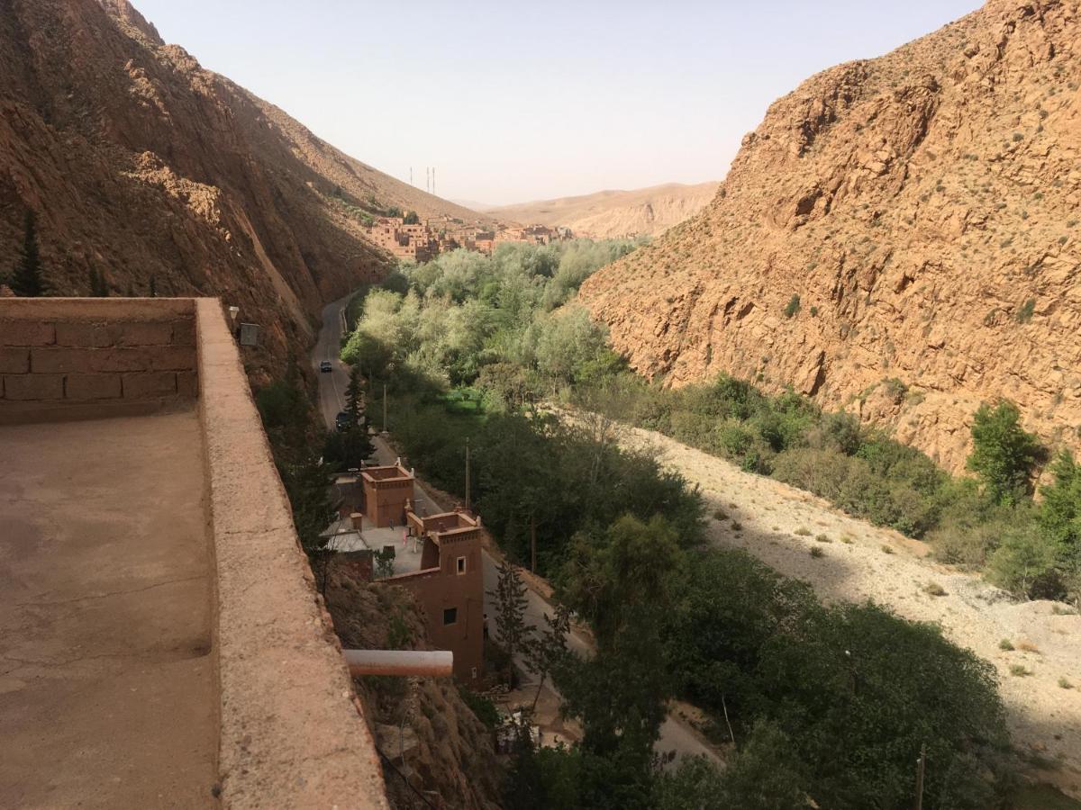 Hotel Panoramique De La Vallee Aït Idaïr エクステリア 写真