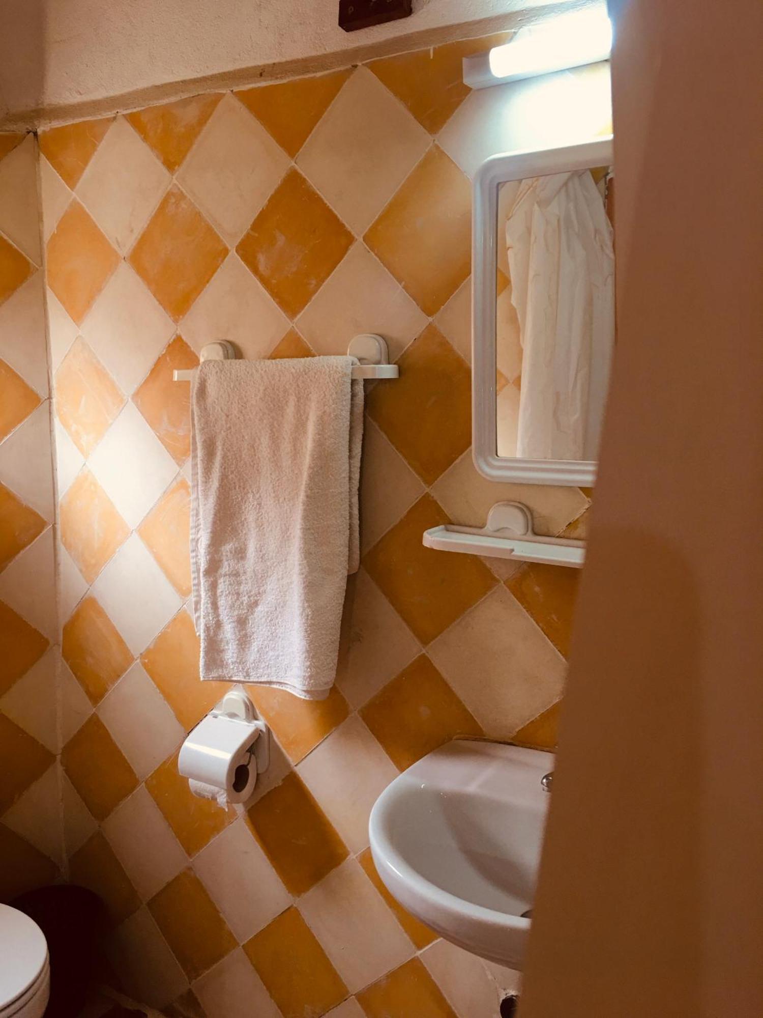 Hotel Panoramique De La Vallee Aït Idaïr エクステリア 写真