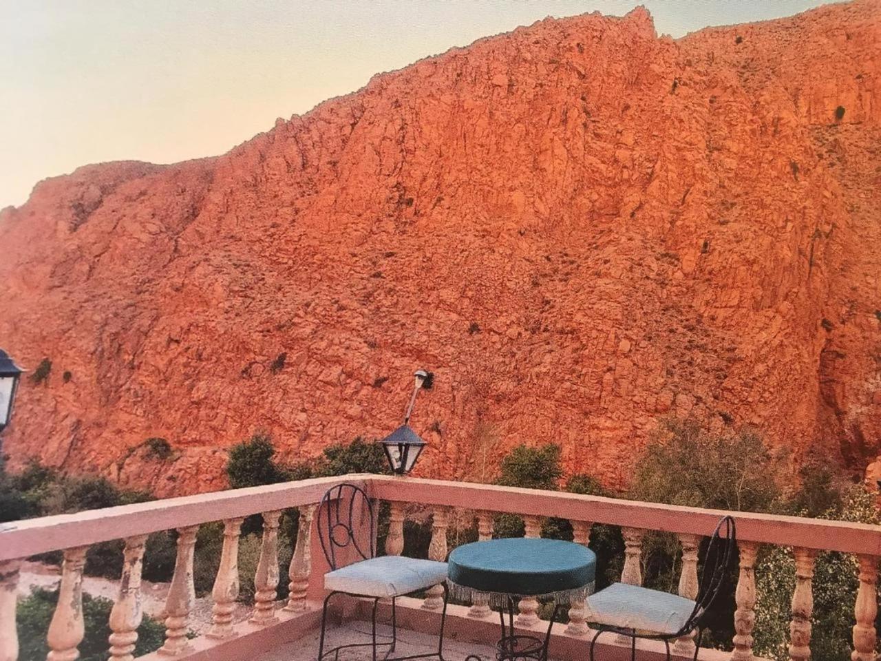 Hotel Panoramique De La Vallee Aït Idaïr エクステリア 写真